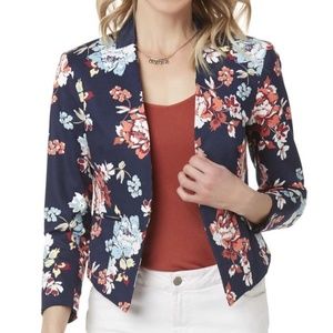 pretty floral blazer, size Petite XL